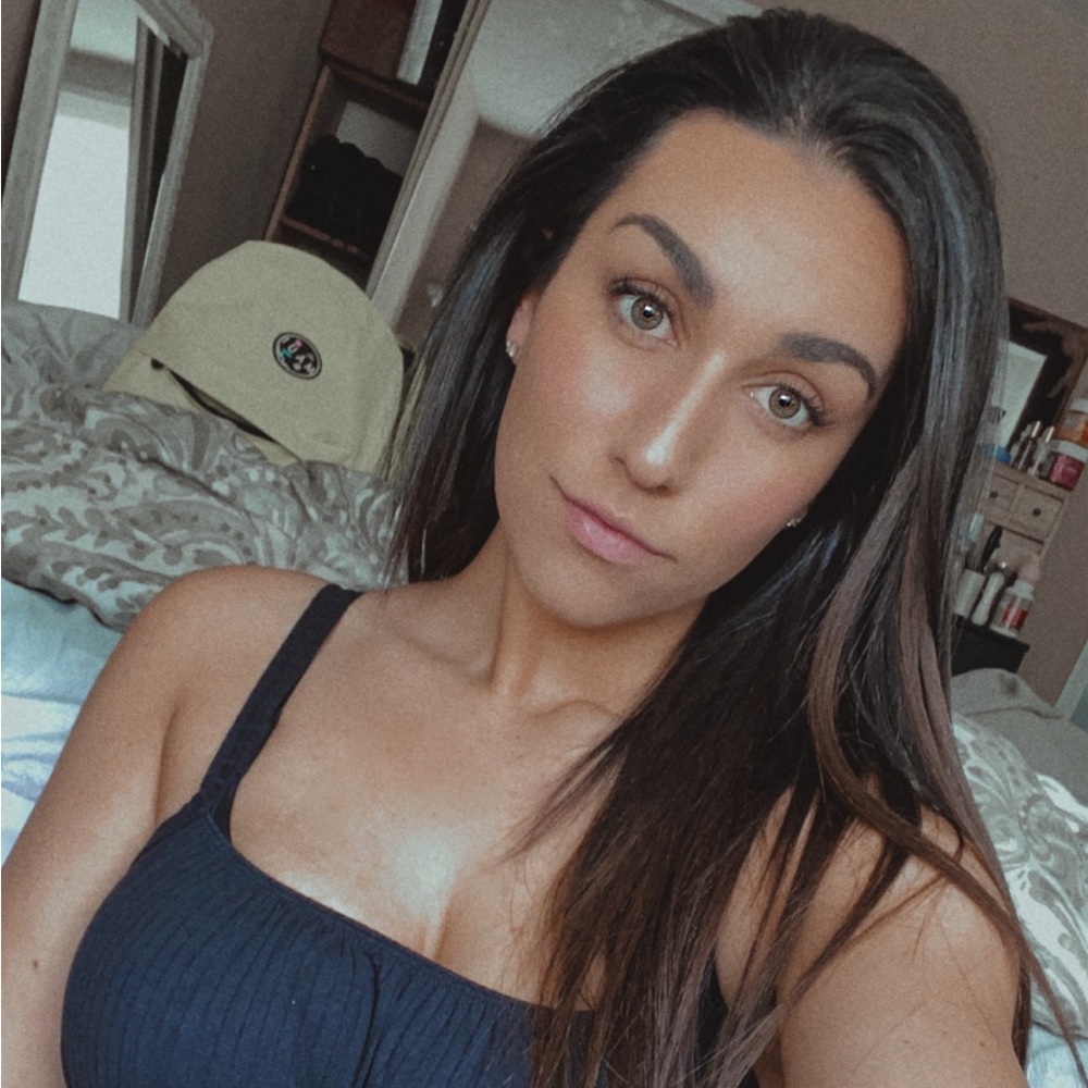Meet your Posher, Maddy